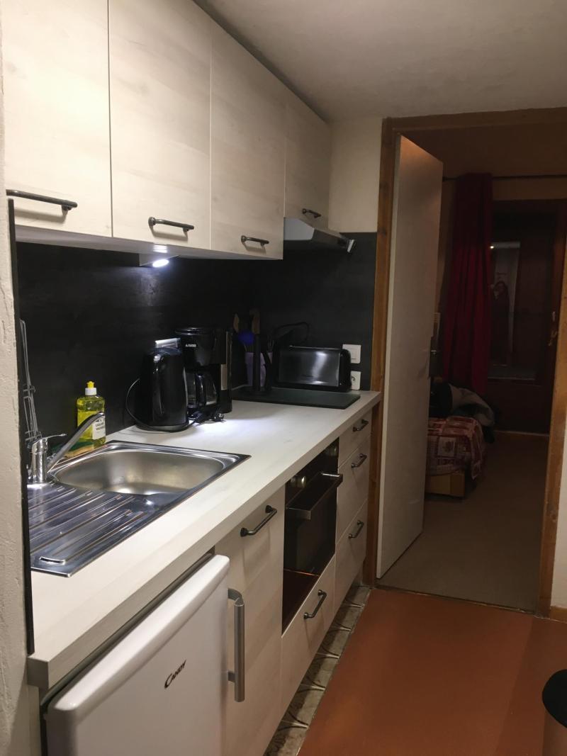 Wynajem na narty Apartament 2 pokojowy z antresolą 6 osób - Résidence les Chalets du Planay - Arêches-Beaufort - Kuchnia