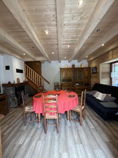 Rent in ski resort 4 room duplex apartment 6 people - Hameau les Envers - Arêches-Beaufort - Living room