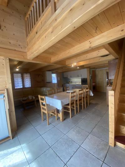 Rent in ski resort 4 room chalet 8 people - Les Embrunes du Praz - Arêches-Beaufort