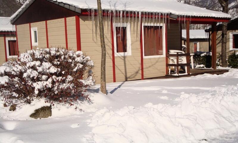 Urlaub in den Bergen Camping Le Pas de l'Ours - Aston - Draußen im Winter