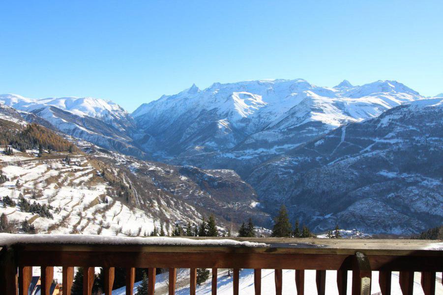 Rent in ski resort Résidence Bois Gentil A - Auris en Oisans - Balcony