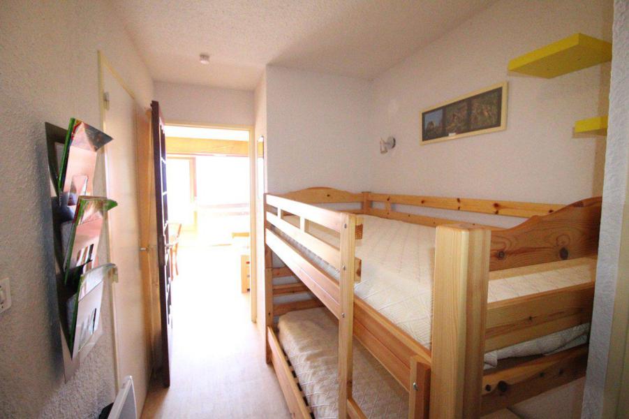 Rent in ski resort Studio sleeping corner 4 people (520) - Résidence Bois Gentil A - Auris en Oisans - Sleeping area