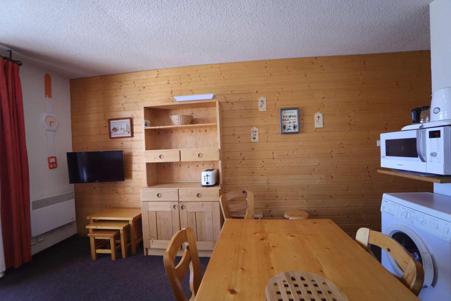 Ski verhuur Appartement 4 kamers 8 personen (055) - Résidence Iris - Auris en Oisans - Woonkamer