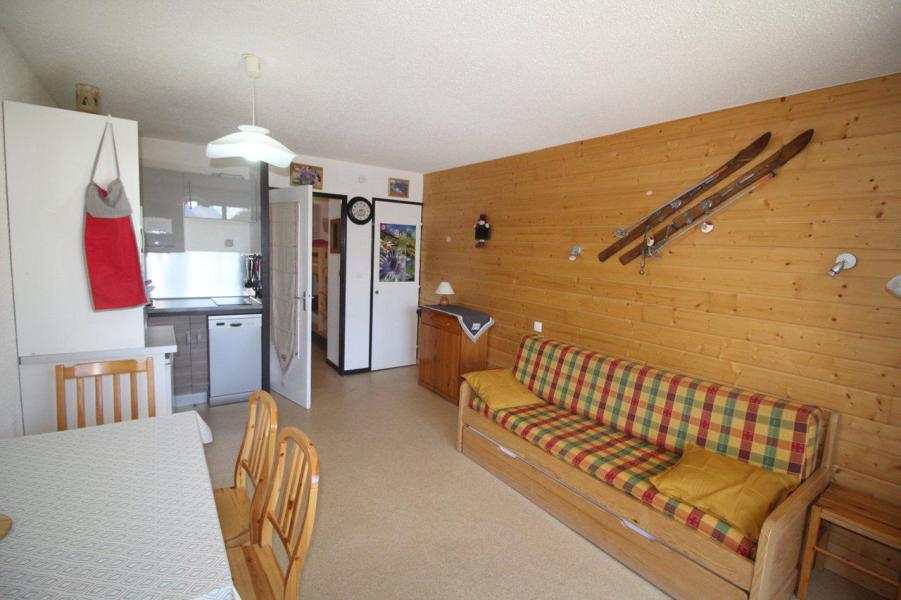 Rent in ski resort Studio sleeping corner 4 people (001) - Résidence Jandri - Auris en Oisans - Living room