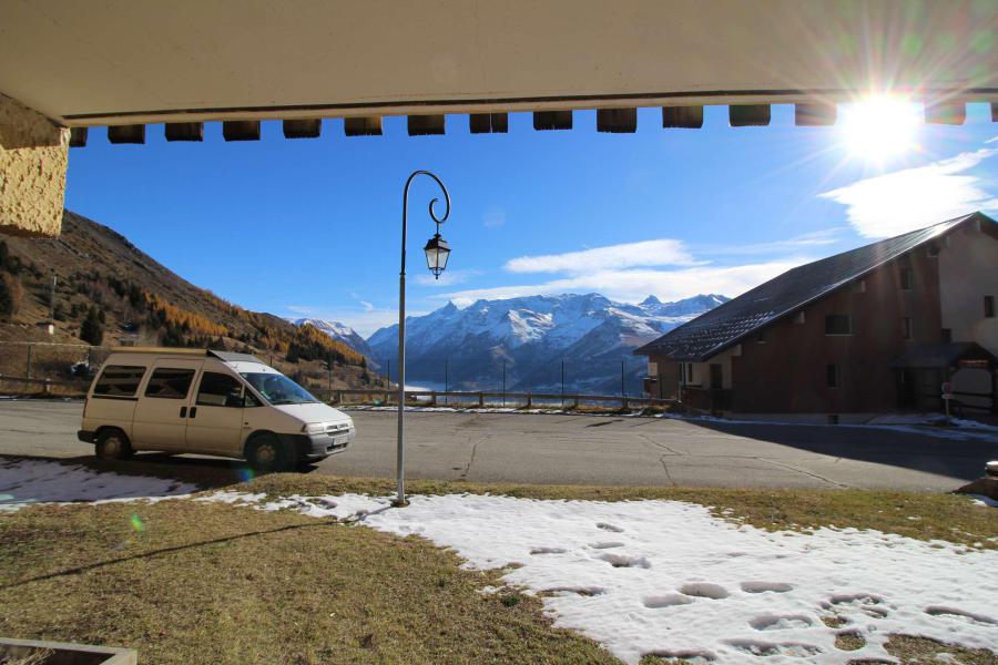 Ski verhuur Studio bergnis 4 personen (003) - Résidence les Campanules - Auris en Oisans - Buiten winter