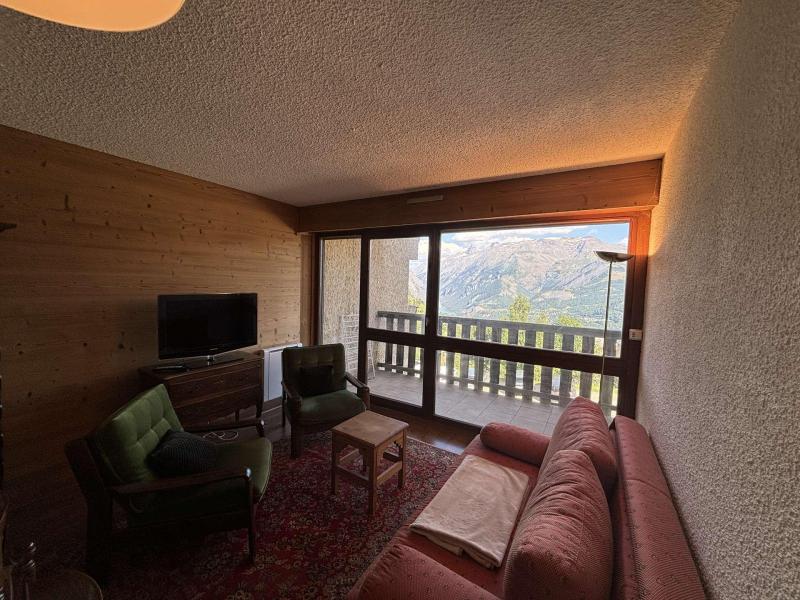 Rent in ski resort 1 room apartment 4 people (218) - Résidence les Chardons - Auris en Oisans - Living room