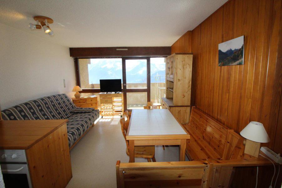 Rent in ski resort Studio sleeping corner 4 people (142) - Résidence les Chardons - Auris en Oisans - Living room