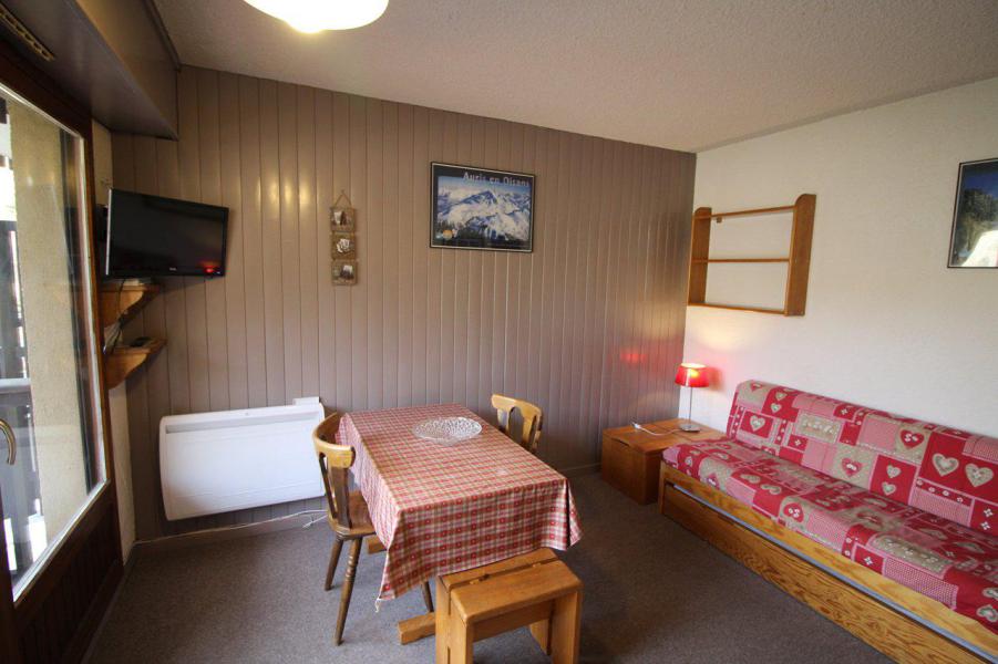 Rent in ski resort Studio sleeping corner 3 people (115) - Résidence Martagons A - Auris en Oisans