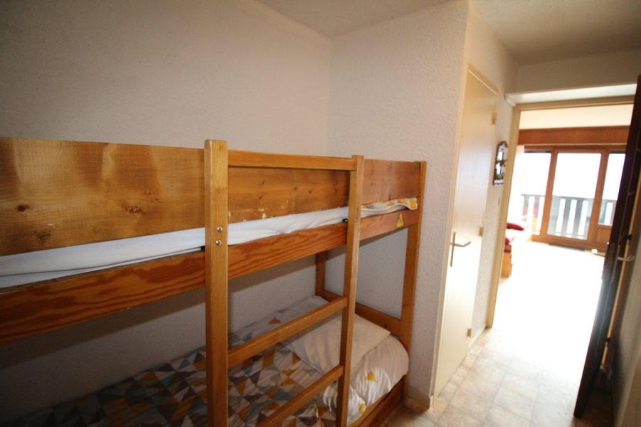 Rent in ski resort Studio sleeping corner 4 people (334) - Résidence Martagons A - Auris en Oisans