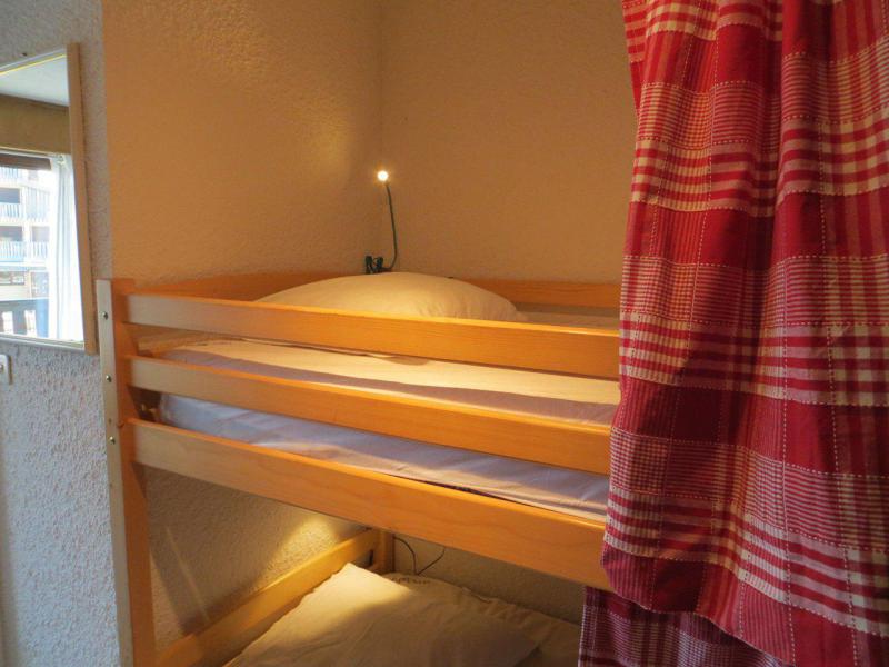 Rent in ski resort Studio sleeping corner 3 people (113) - Résidence Martagons B - Auris en Oisans - Apartment
