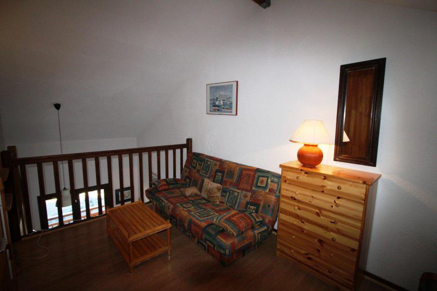 Rent in ski resort 2 room mezzanine apartment 4 people (033) - Résidence Meije I - Auris en Oisans - Mezzanine