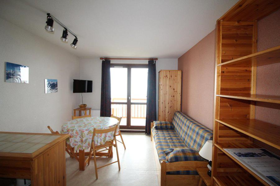 Rent in ski resort Studio sleeping corner 4 people (001) - Résidence Meije I - Auris en Oisans - Living room
