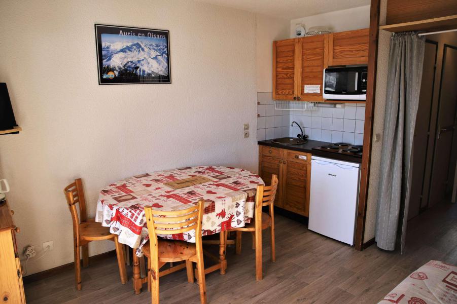 Rent in ski resort Studio sleeping corner 4 people (AEO015-052) - Résidence Meije II - Auris en Oisans - Kitchenette