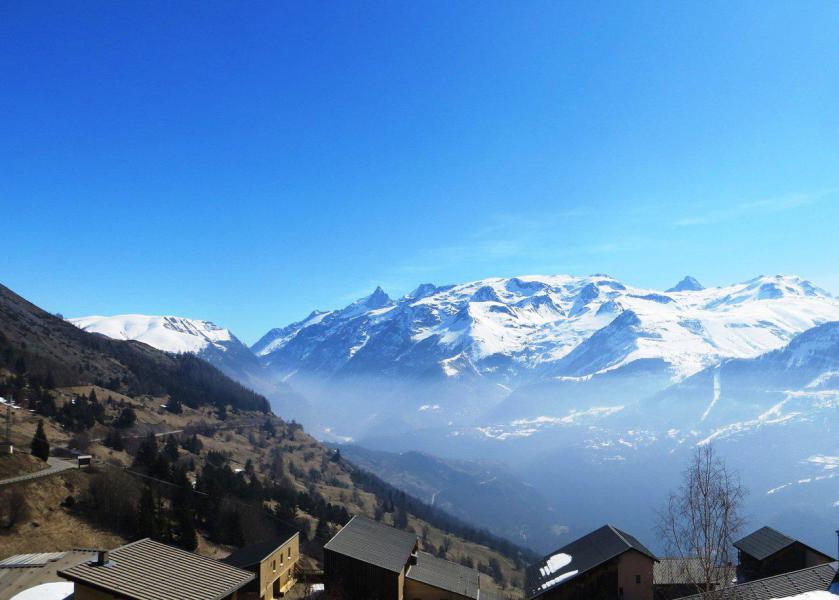 Rent in ski resort Studio sleeping corner 4 people (423) - Résidence Nigritelles A - Auris en Oisans - Winter outside