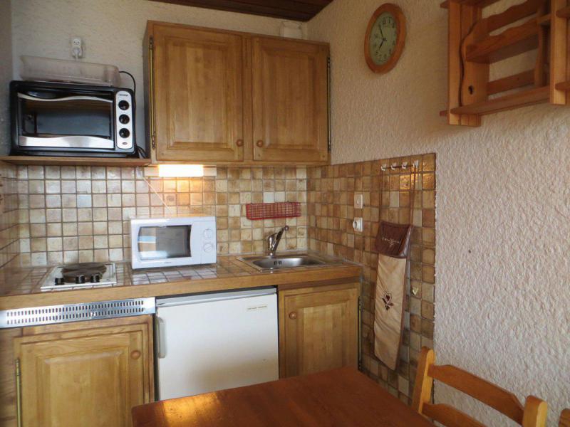 Rent in ski resort Studio sleeping corner 4 people (422) - Résidence Nigritelles A - Auris en Oisans - Kitchenette