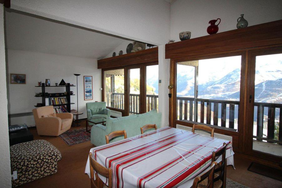 Ski verhuur Appartement 4 kamers 8 personen (223) - Résidence Nigritelles B - Auris en Oisans - Woonkamer