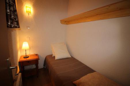 Rent in ski resort 2 room apartment cabin 3 people (004) - Résidence Iris - Auris en Oisans - Cabin