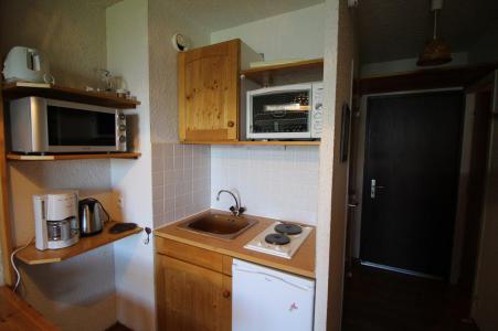 Rent in ski resort 2 room apartment cabin 3 people (004) - Résidence Iris - Auris en Oisans - Kitchenette