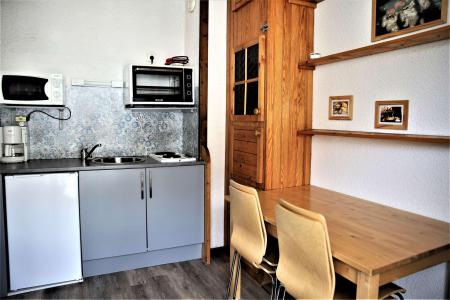 Rent in ski resort 2 room apartment cabin 3 people (032) - Résidence Iris - Auris en Oisans - Kitchenette