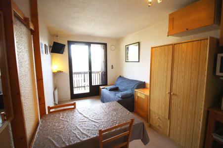 Rent in ski resort 2 room apartment cabin 3 people (039) - Résidence Iris - Auris en Oisans - Living room