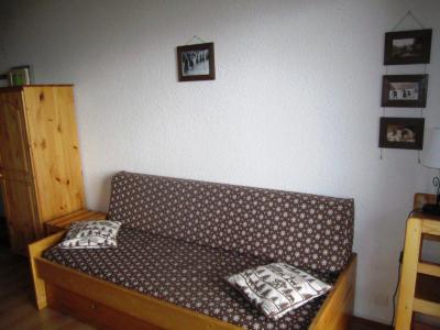 Skiverleih 2-Zimmer-Holzhütte für 3 Personen (004) - Résidence Iris - Auris en Oisans - Wohnzimmer