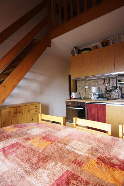 Rent in ski resort 4 room duplex apartment 6 people (041) - Résidence Iris - Auris en Oisans - Living room