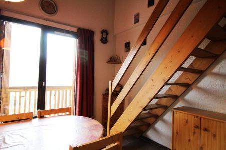 Rent in ski resort 4 room duplex apartment 6 people (041) - Résidence Iris - Auris en Oisans - Living room