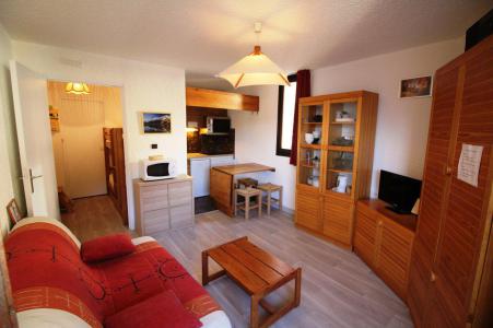 Rent in ski resort Studio sleeping corner 4 people (406) - Résidence l'Étendard - Auris en Oisans - Apartment