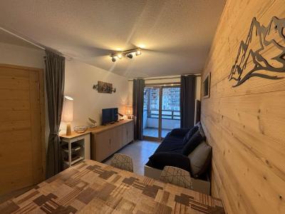 Rent in ski resort 2 room apartment sleeping corner 5 people (103) - Résidence La Sarenne - Auris en Oisans - Living room