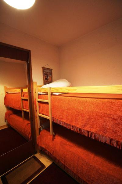 Rent in ski resort Studio sleeping corner 3 people (338) - Résidence Martagons A - Auris en Oisans