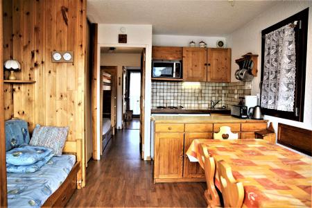 Alquiler al esquí Apartamento cabina 2 piezas para 6 personas (114) - Résidence Martagons B - Auris en Oisans