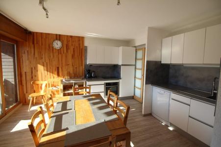 Rent in ski resort 4 room duplex apartment 10 people - Résidence Martagons B - Auris en Oisans