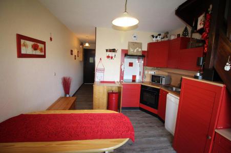 Rent in ski resort 2 room triplex apartment 6 people (065) - Résidence Meije II - Auris en Oisans - Dining area