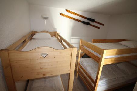 Ski verhuur Appartement 2 kamers bergnis 8 personen (202) - Résidence Nigritelles A - Auris en Oisans - Kamer