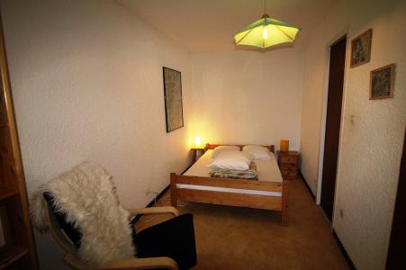 Аренда на лыжном курорте Апартаменты 2 комнат 8 чел. (001) - Résidence Nigritelles B - Auris en Oisans - Двухспальная кровать
