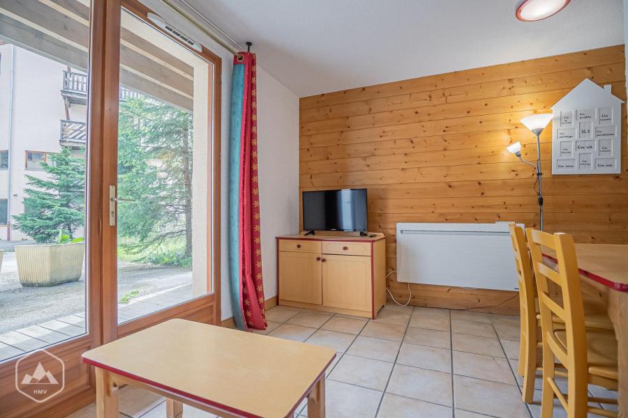 Rent in ski resort 2 room apartment 4 people (F1.114) - La Résidence les Flocons d'Argent - Aussois - Kitchen