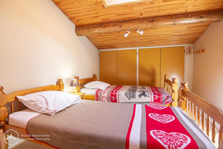 Аренда на лыжном курорте Апартаменты 2 комнат с мезонином 4 чел. (640) - La Résidence les Sétives - Aussois - Комната