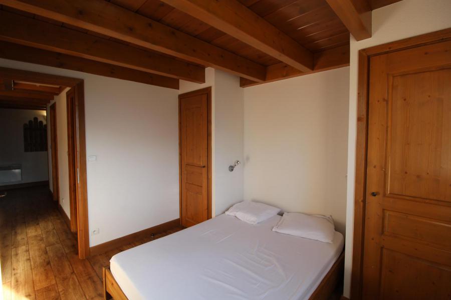 Rent in ski resort 3 room apartment 6 people (12) - Le Clos d'Aussois - Aussois - Bedroom