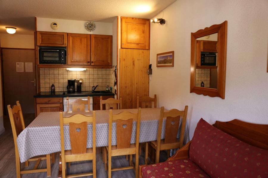 Rent in ski resort 3 room duplex apartment 8 people (337) - Résidence la Combe II - Aussois - Living room