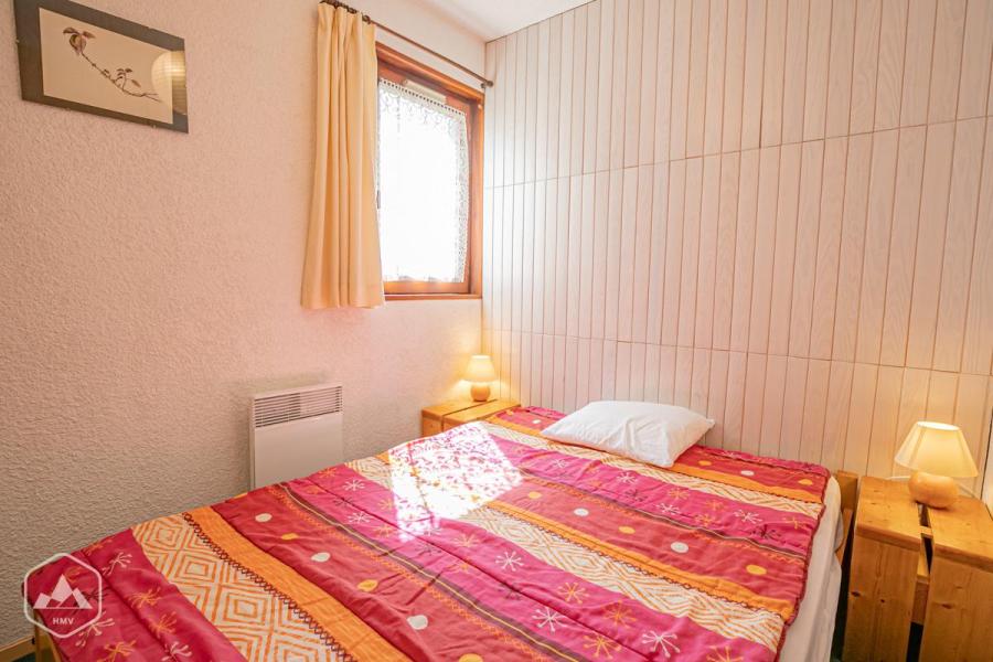 Rent in ski resort 2 room apartment 4 people (127) - Résidence Les Fleurs - Aussois - Bedroom