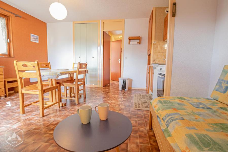 Skiverleih 2-Zimmer-Appartment für 4 Personen (127) - Résidence Les Fleurs - Aussois - Wohnzimmer