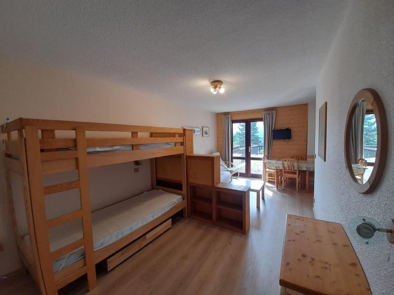 Rent in ski resort Studio sleeping corner 4 people (663M) - Résidence les Sétives - Aussois - Apartment