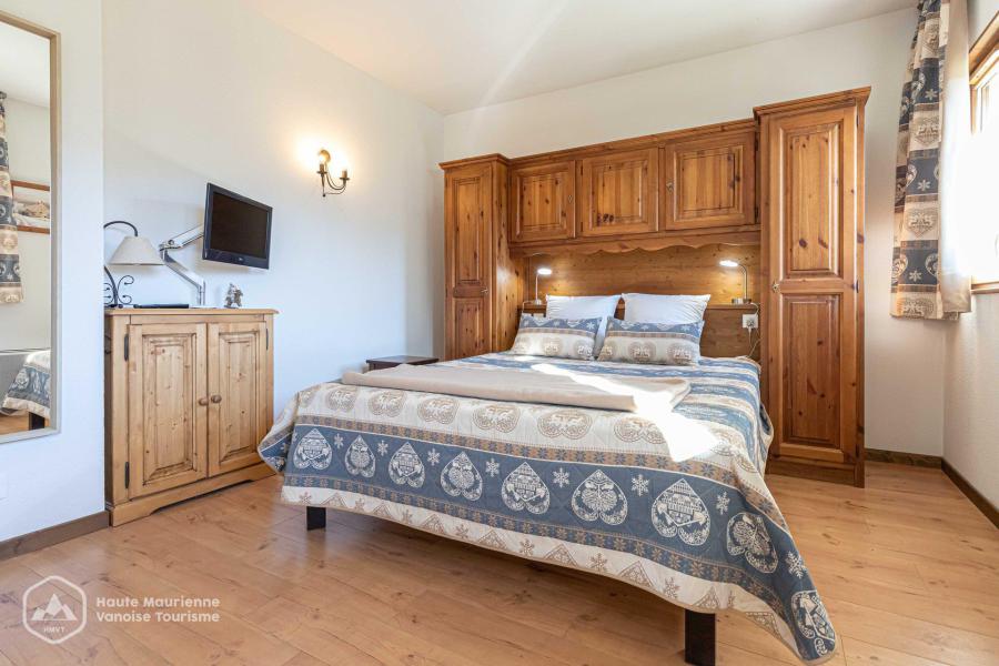 Rent in ski resort 2 room apartment sleeping corner 6 people (006) - Résidence les Sports - Aussois - Bedroom