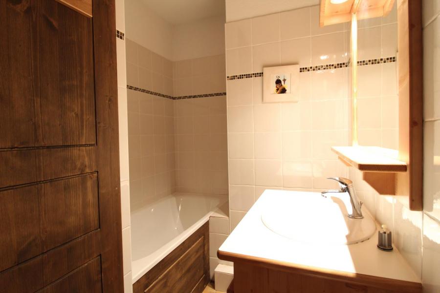 Rent in ski resort 4 room duplex apartment 8 people (015) - Résidence les Sports - Aussois - Bath-tub