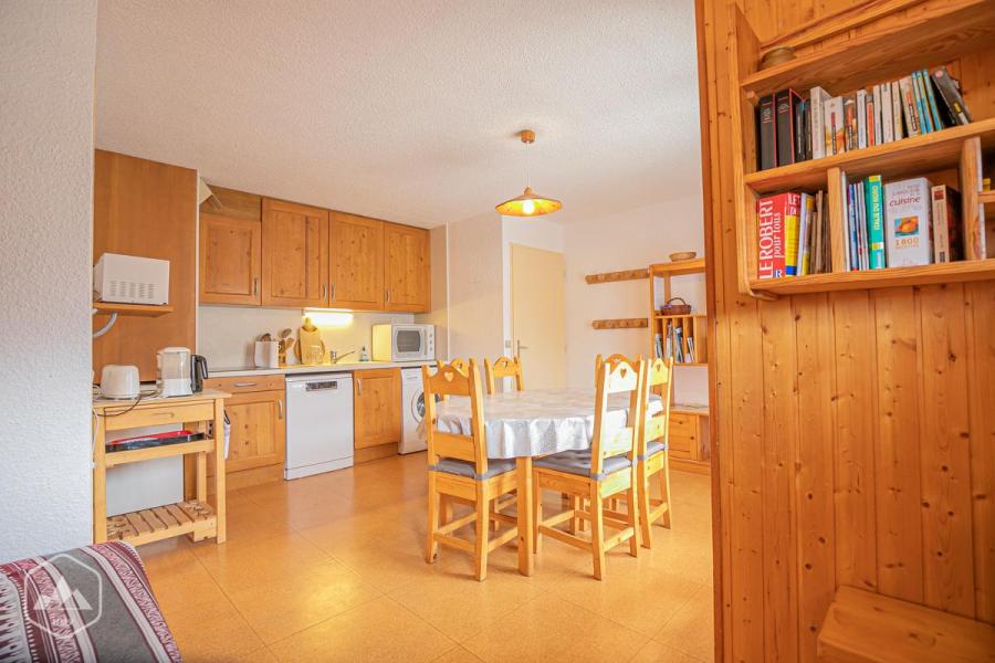 Rent in ski resort 2 room apartment cabin 6 people (STS16) - Résidence St Sébastien 1 - Aussois - Kitchen