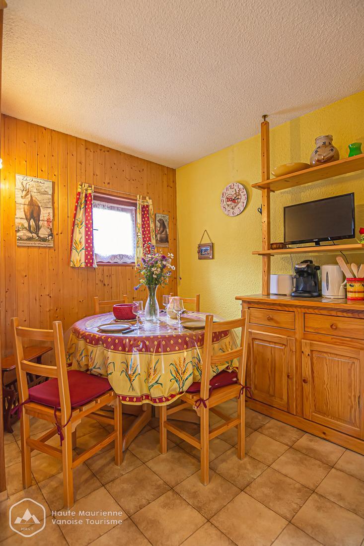 Ski verhuur Studio bergnis 3 personen (STS33) - Résidence St Sébastien 1 - Aussois - Keuken