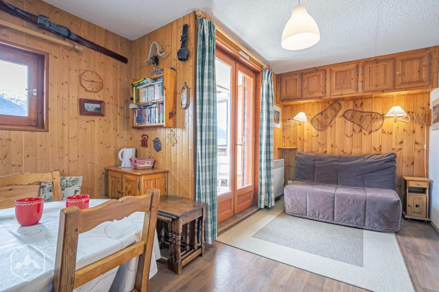 Rent in ski resort Studio sleeping corner 3 people (STS15) - Résidence St Sébastien 1 - Aussois - Living room