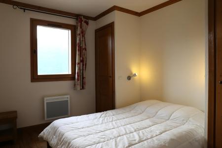 Rent in ski resort 3 room apartment 6 people (07) - Le Clos d'Aussois - Aussois - Bedroom