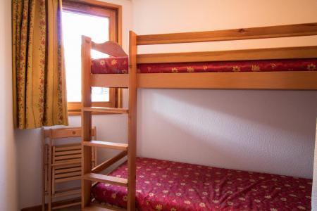 Rent in ski resort 3 room apartment 6 people (503) - Résidence la Combe IV - Aussois - Bedroom