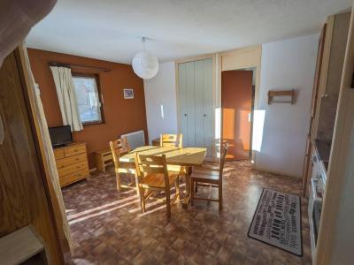 Rent in ski resort 2 room apartment 4 people (127) - Résidence Les Fleurs - Aussois - Living room